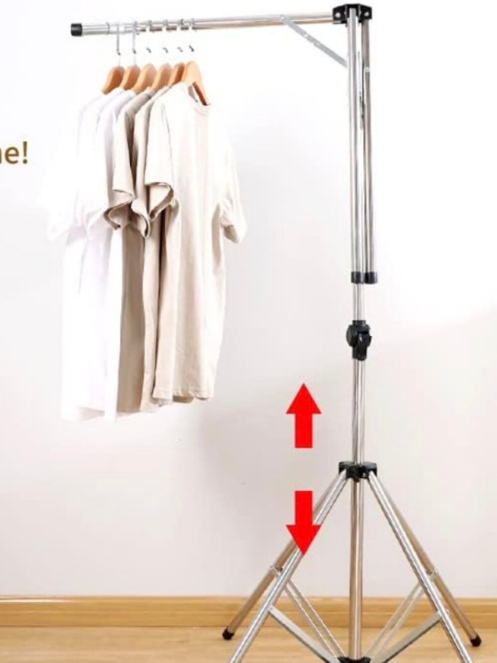 Freestanding, adjustable height tripod clothes drying rack